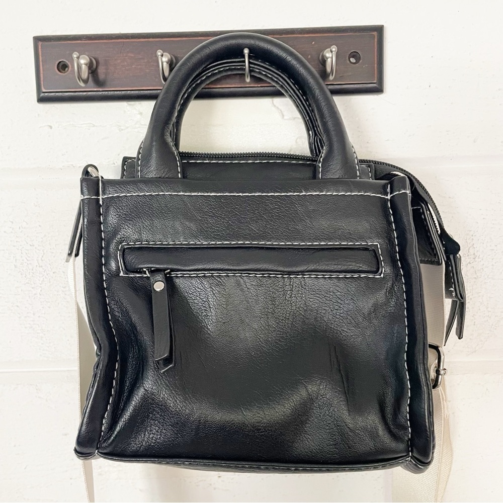 Wild Fable Black Vegan Leather Mini Bag - Picture 1 of 11